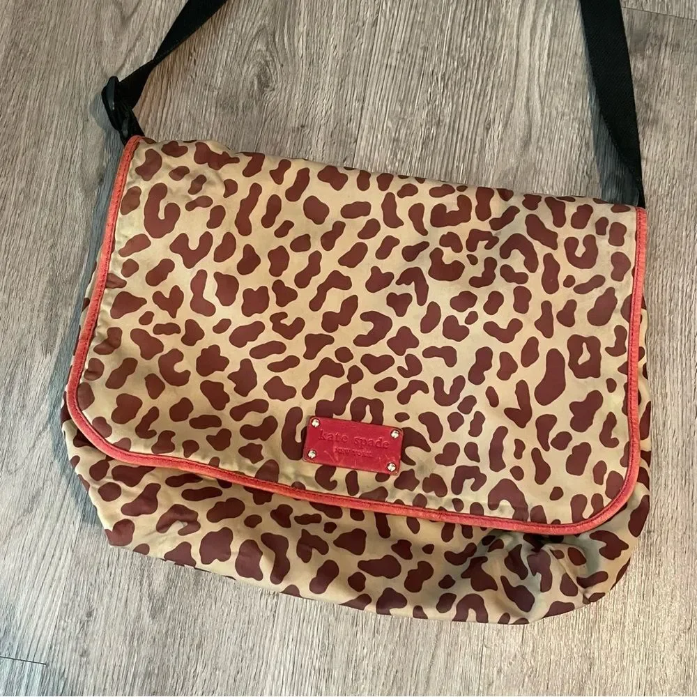 KATE SPADE Rare Cheetah Leopard Print Messenger Baby Bag with Changing Pad